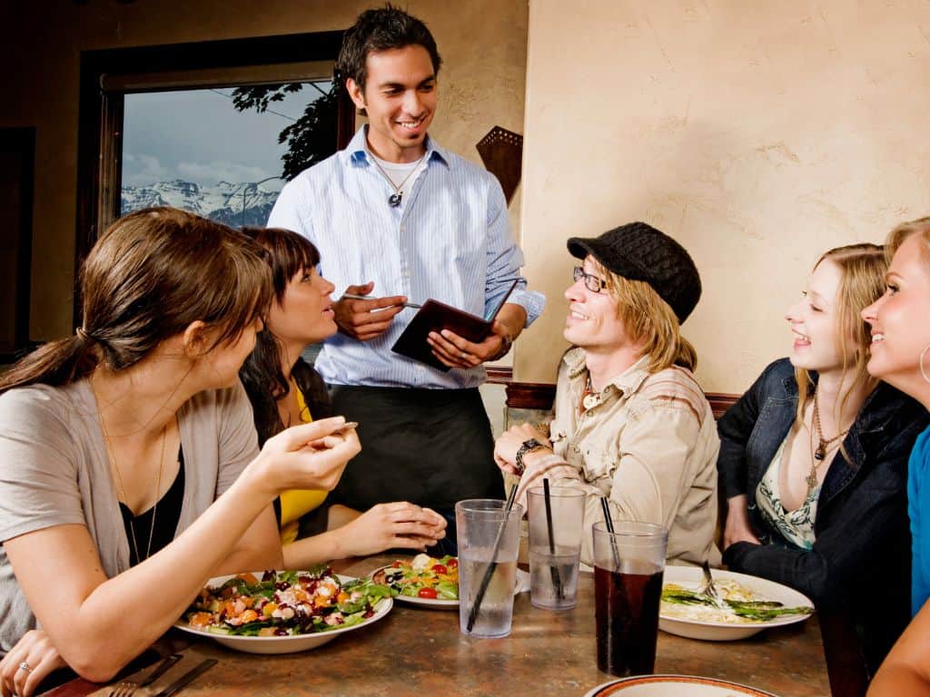 Restaurant - Hvem går mest på restaurant?