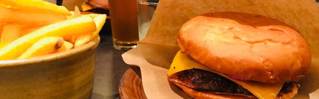 Restaurant - Madanmeldelse - POPL i København - Burgerrestaurant - Cover