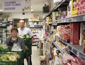 PRESSEMEDDELELSE - Til kamp mod madspild og madfattigdom: lokal madhjælp i julen og til hverdag