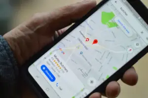 Blog - Sådan læser du Google-anmeldelser rigtigt – Faldgruber, mønstre og bedste signaler i 2026 1